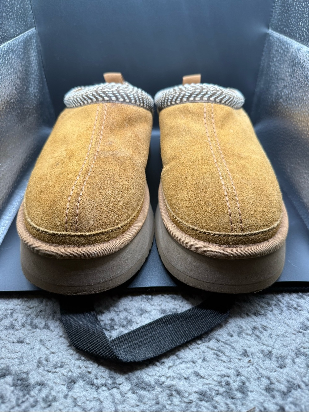 Koolaburra Platform Slipper - Picture 3 of 8